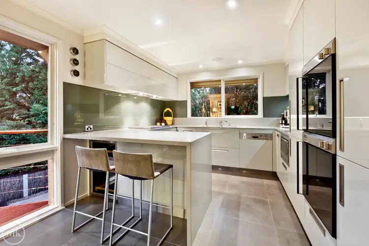 Fifth view of Homely house listing, 6 Paratea Court, Greensborough VIC 3088