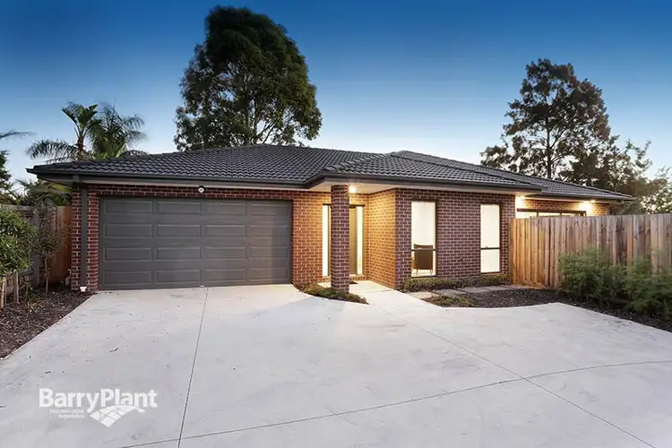 2/11 Third Avenue, Rowville VIC 3178