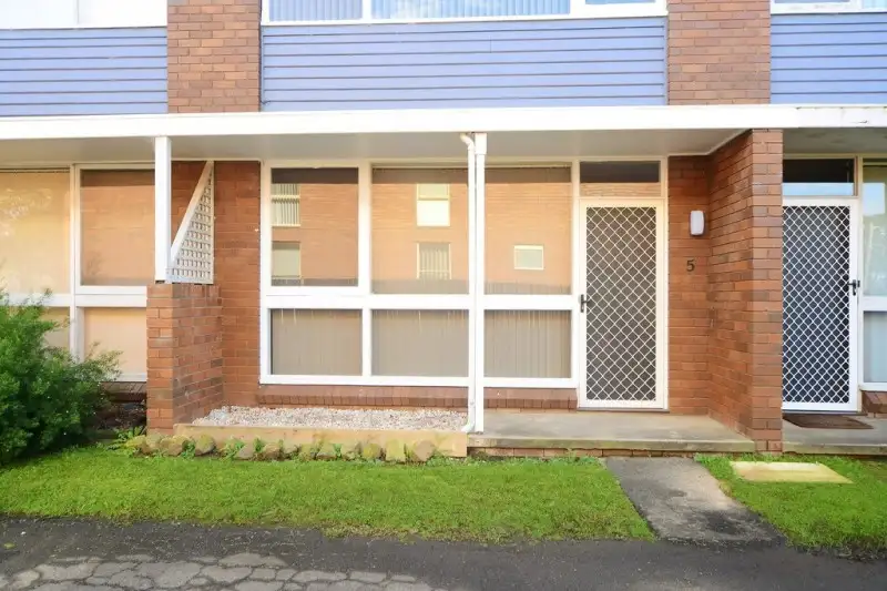 Main view of Homely house listing, 5/15 Ferry Lane, Nowra NSW 2541