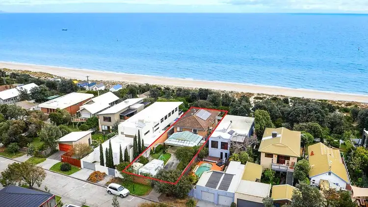 8 Ti-tree Avenue, Bonbeach VIC 3196