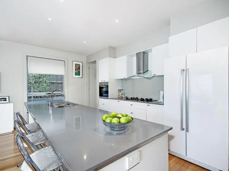 Sixth view of Homely house listing, 8 Terrara Court, Vermont South VIC 3133