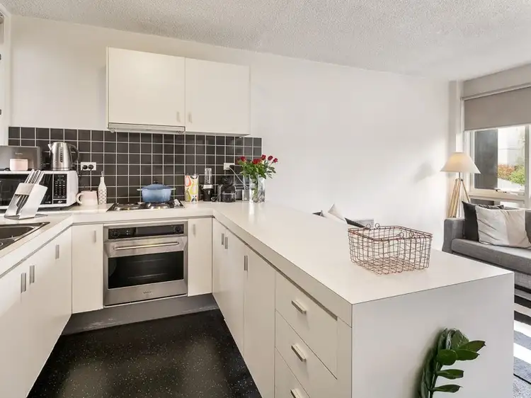 Third view of Homely apartment listing, 5/62 Cunningham Street, Northcote VIC 3070