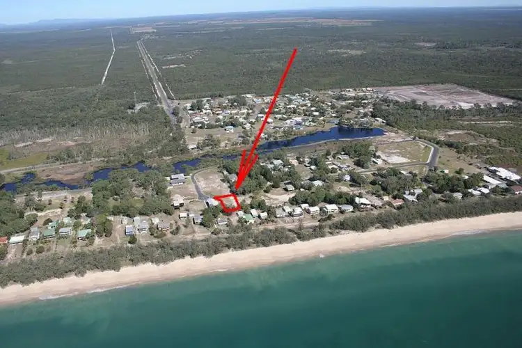 60 First Avenue, Woodgate QLD 4660