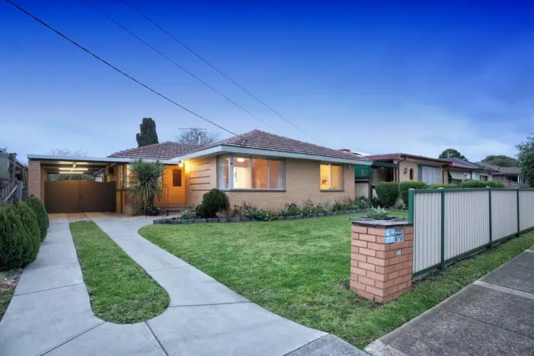 97 Taylor Drive, Gladstone Park VIC 3043