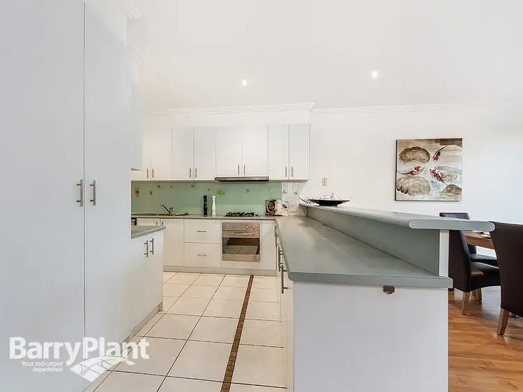 Seventh view of Homely townhouse listing, 2 Ravenswood Walk, Cairnlea VIC 3023