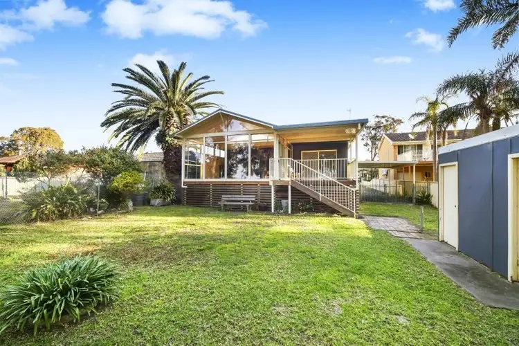 Seventh view of Homely house listing, 89 Lakedge Ave, Berkeley Vale NSW 2261