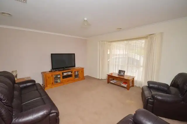 Fifth view of Homely house listing, 4 Callander Court, Moama NSW 2731