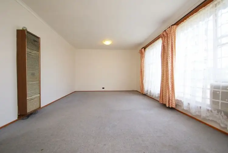 Third view of Homely house listing, 62 Ripplebrook Drive, Broadmeadows VIC 3047