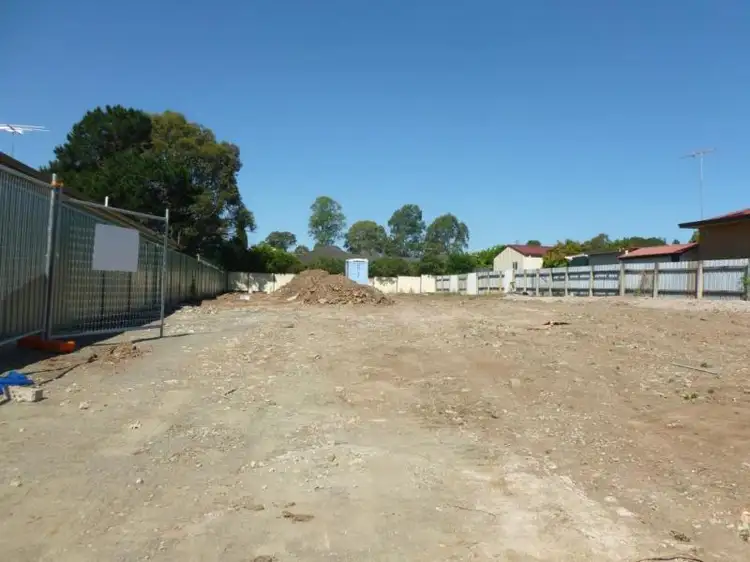 Main view of Homely semi-detached listing, 1/26 Normac Rd, Girraween NSW 2145