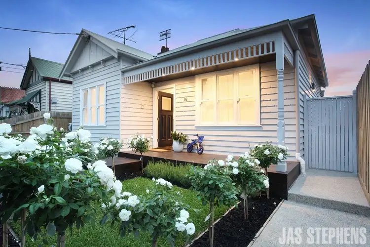 88 Queensville Street, Kingsville VIC 3012