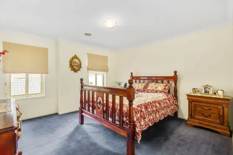 Fifth view of Homely house listing, 2 Earl Close, Hallam VIC 3803