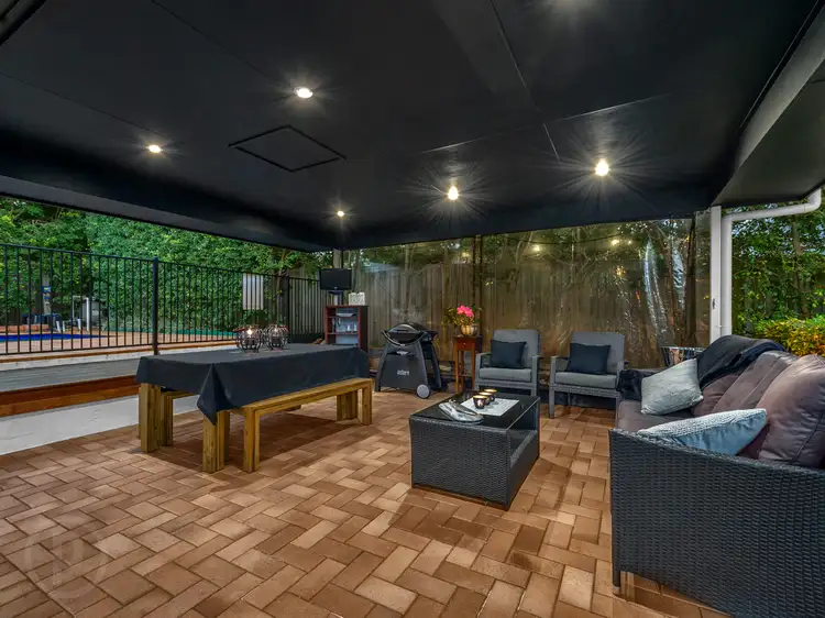 15 Norwich Street, Wavell Heights QLD 4012