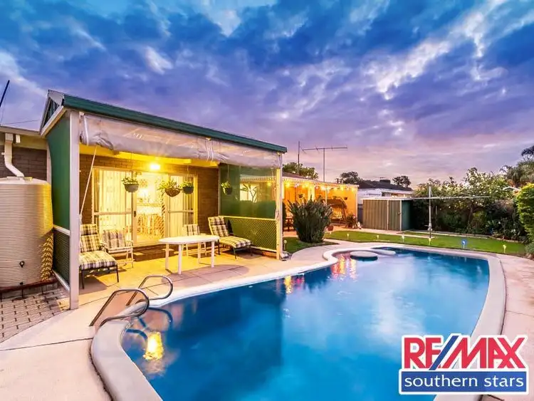 Second view of Homely house listing, 11 Manxton Way, Lynwood WA 6147