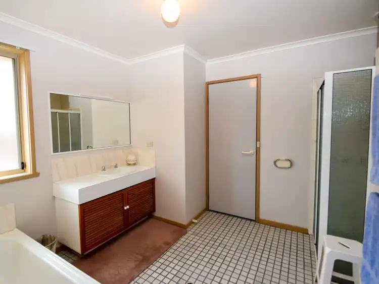 Seventh view of Homely house listing, 12 Martin Place, Wangaratta VIC 3677