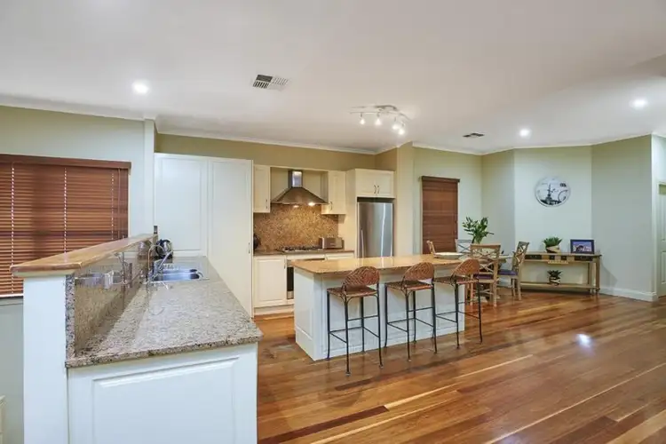 24 Victoria Square, Ashfield NSW 2131