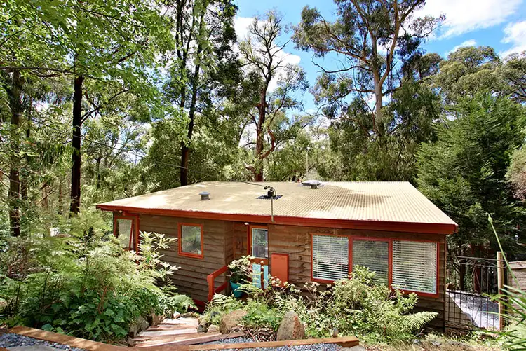 75 Government Road, The Basin VIC 3154