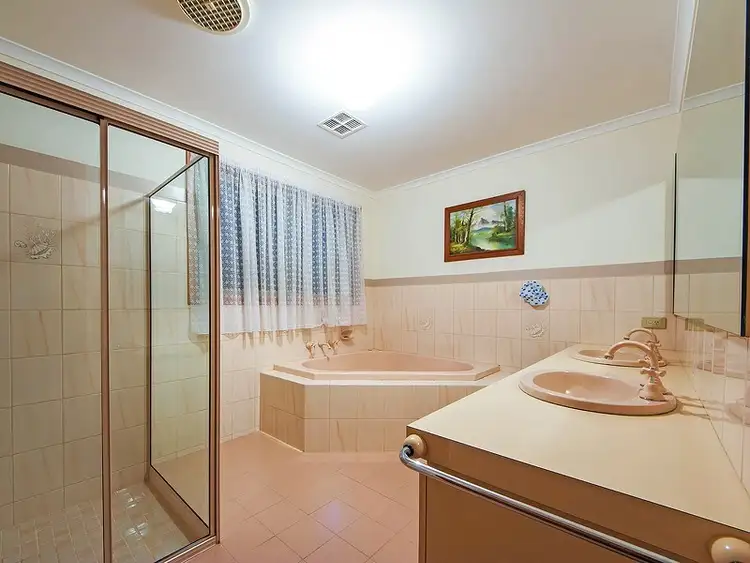 Seventh view of Homely house listing, 16 Redwood Drive, Hoppers Crossing VIC 3029