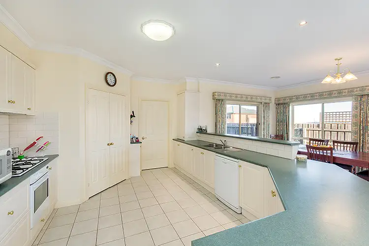 Fifth view of Homely house listing, 8 Galloway Court, Highton VIC 3216
