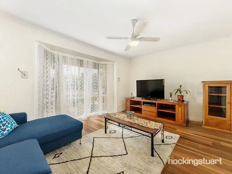 Second view of Homely house listing, 3 Provis Close, Burnside VIC 3023