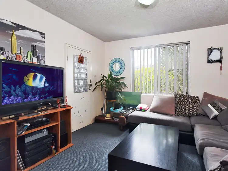 Second view of Homely unit listing, 2/33 Nesca Parade, The Hill NSW 2300