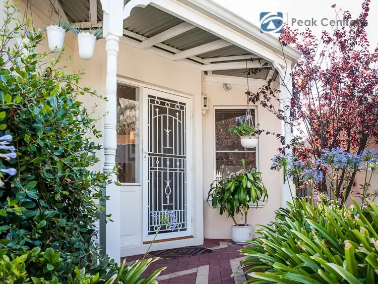 13 Clements Road, Booragoon WA 6154