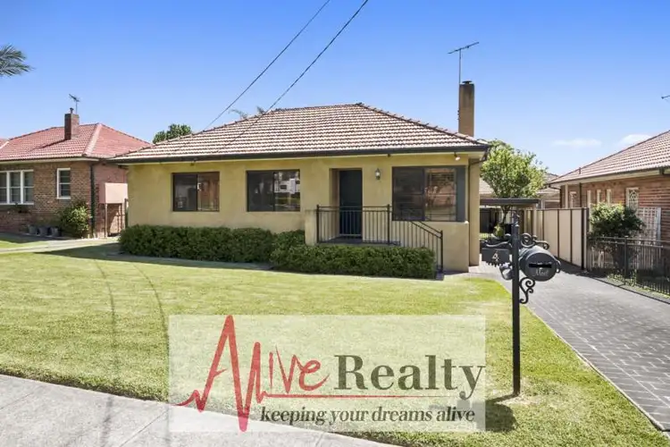 4 Hinemoa Street, Panania NSW 2213