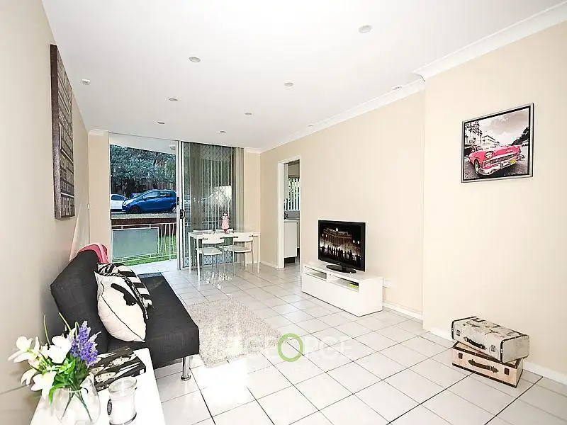 Main view of Homely apartment listing, 2/10 Arcadia Street, Penshurst NSW 2222