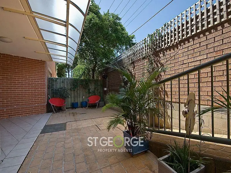 Main view of Homely apartment listing, 3/1-5 Apsley  Street, Penshurst NSW 2222