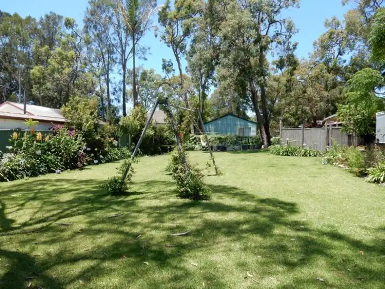 25 Ginganup Road, Summerland Point NSW 2259