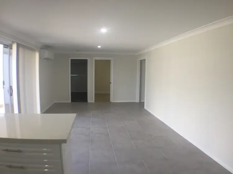 Fifth view of Homely semi-detached listing, 1B and 3 Susanne Street, South Tamworth NSW 2340