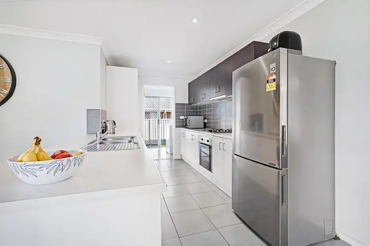 Fourth view of Homely house listing, 7 Carnegie Place, Westdale NSW 2340