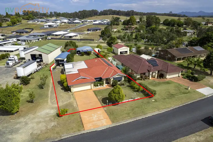 27 Preston  Drive, Macksville NSW 2447