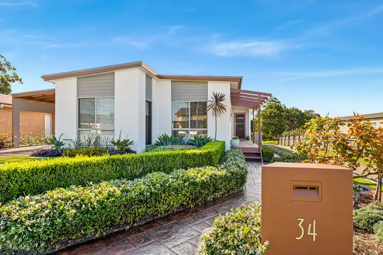 34 Lake  Street, Tuross Head NSW 2537
