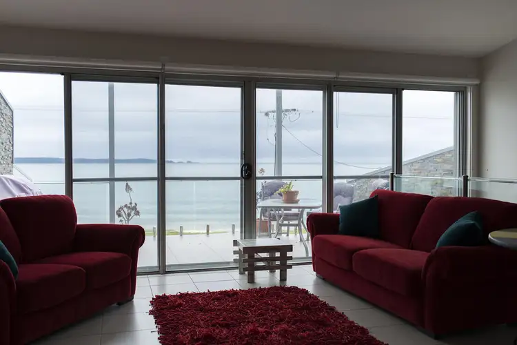 2/348 Beach Road, Batehaven NSW 2536