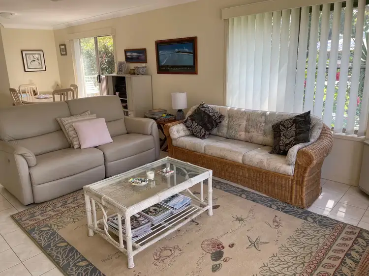 Fourth view of Homely unit listing, 4/8 Edgewood Place, Denhams Beach NSW 2536
