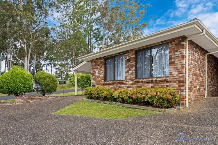 1/692 Beach Road, Surf Beach NSW 2536