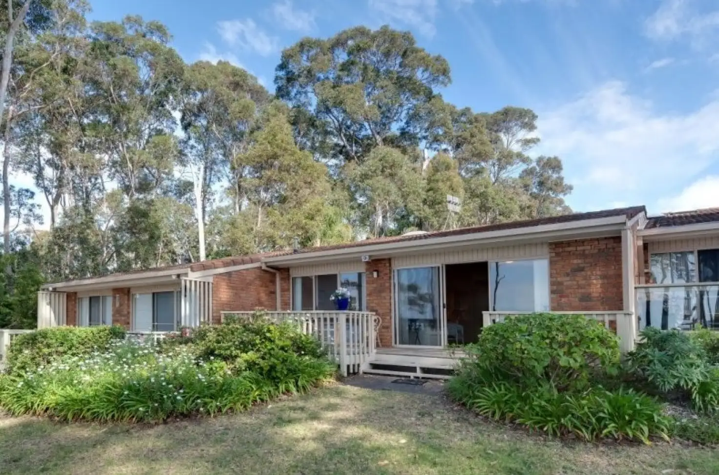 Main view of Homely villa listing, 11/2C Graydon Avenue, Denhams Beach NSW 2536