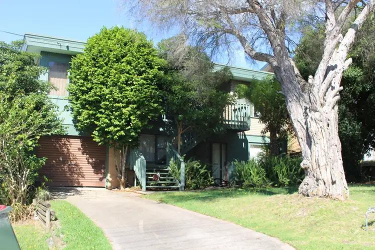 63 Pacific Road, Surf Beach NSW 2536