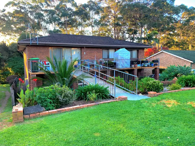 29 Surf Beach Avenue, Surf Beach NSW 2536