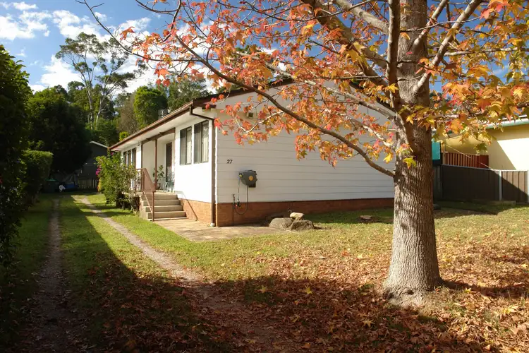 27 Christopher  Crescent, Batehaven NSW 2536