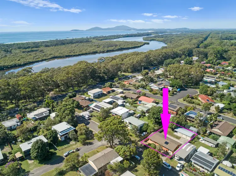 7 Thirteenth Avenue, Stuarts Point NSW 2441