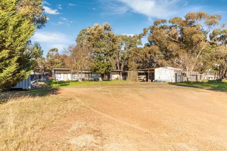 275 Sunday Creek Road, Broadford VIC 3658