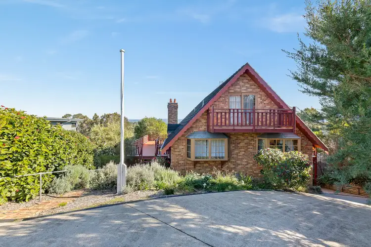 7 Viewpoint Court, Tuross Head NSW 2537