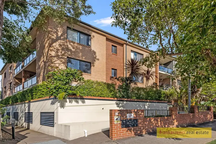 13/14-18 Tilba Street