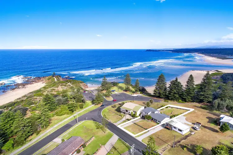 61 Hawkins Road, Tuross Head NSW 2537