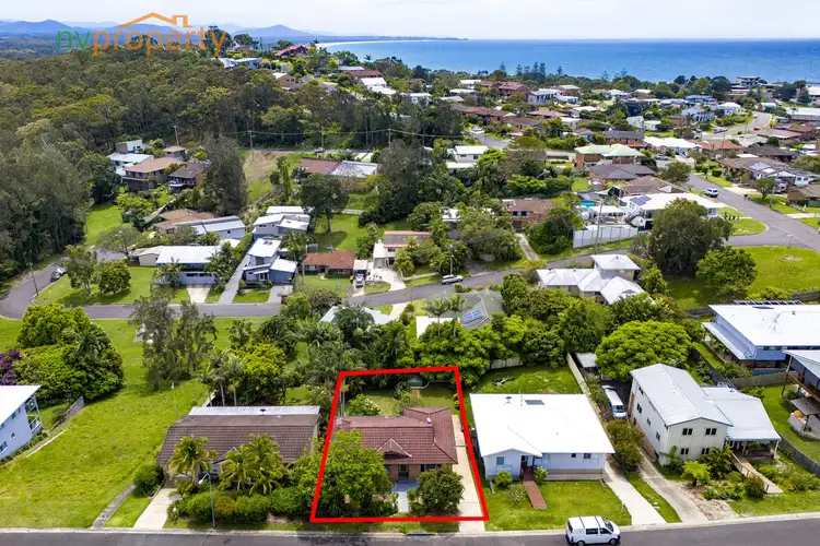 6 River Oak Crescent, Scotts Head NSW 2447