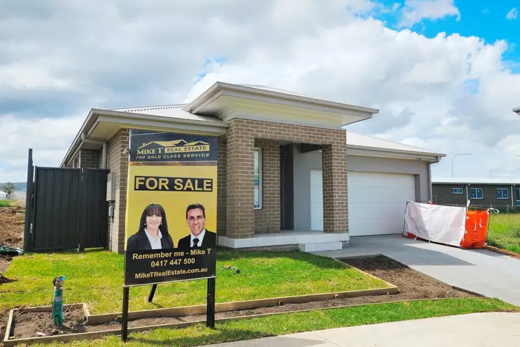 19 Sunnyside Avenue, Huntley NSW 2530