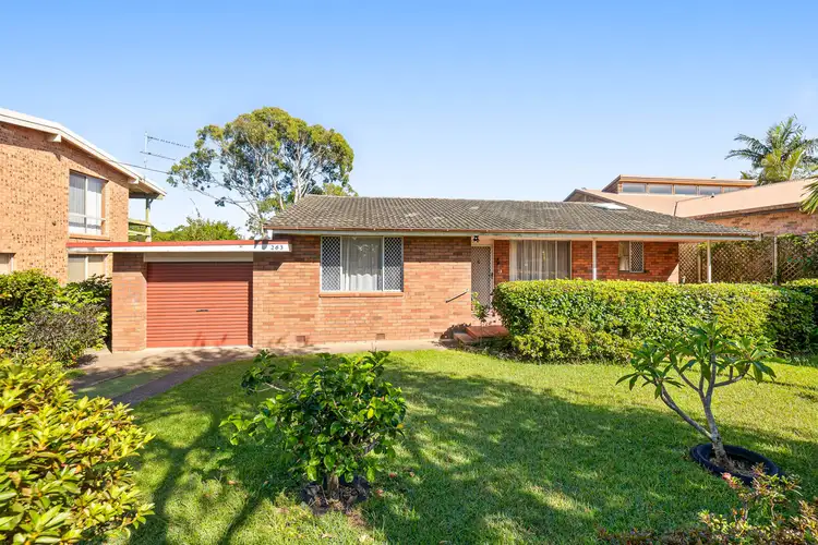 263 Hector McWilliam Drive