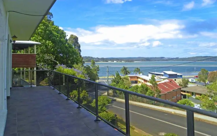 4/4 Pacific Street, Batemans Bay NSW 2536