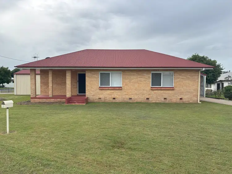 25 REED Avenue, Maryborough QLD 4650